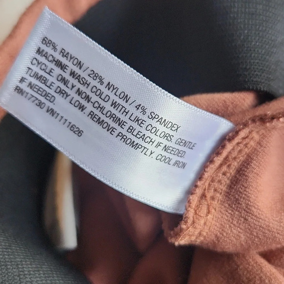 A New Day Pants Bundle - Picture 15 of 15